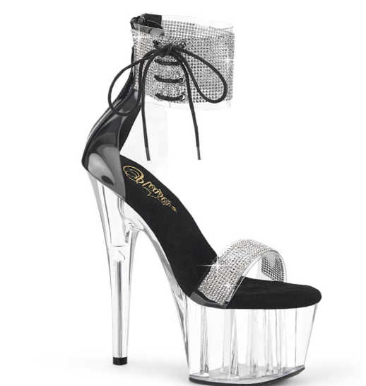 Pleaser Shoes incarne la puissance féminine avec des chaussures iconiques sur les podiums comme dans la vraie vie
