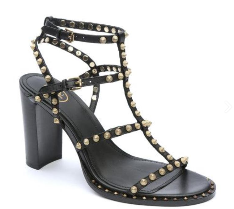 Pourquoi les chaussures Ash captivent les working girls parisiennes